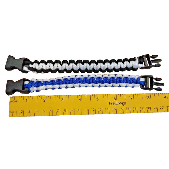 Multi Colored Paracord Hand-Woven Chinese Knot Bracelets Unisex Set of 2 New! - Picture 1 of 5